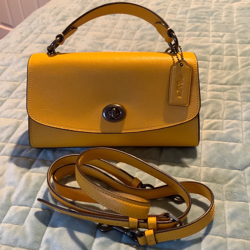 Coach crossbody purse